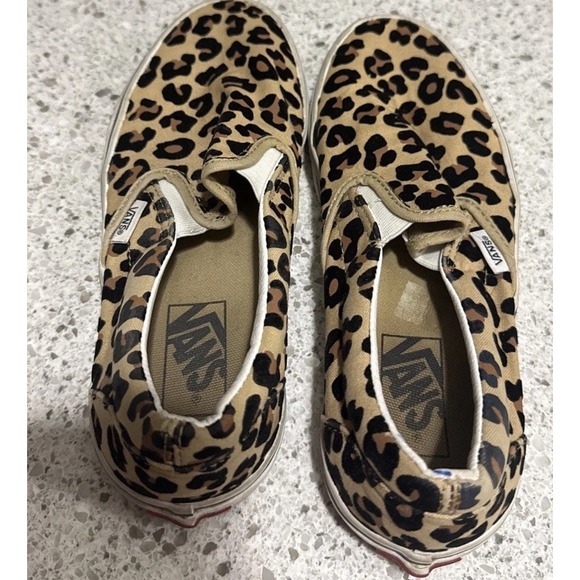 Vans Shoes - UsexVANS SLIP-ON 59 LOW UNISEX 6.5/8 Classic Slip On 500714 Leopard True White